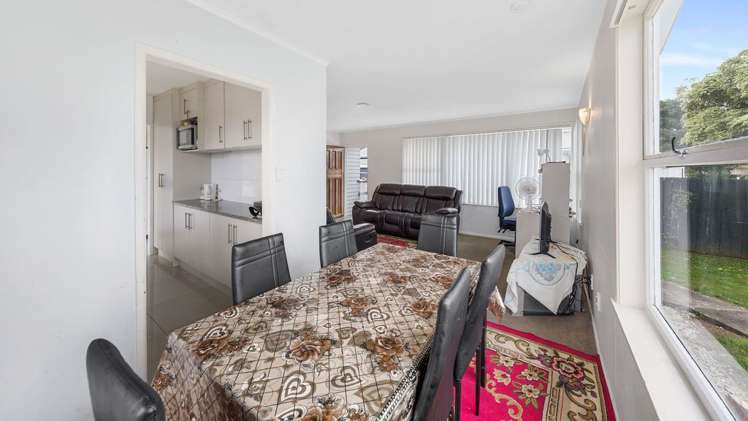 36 Kairanga Street Mangere East_4