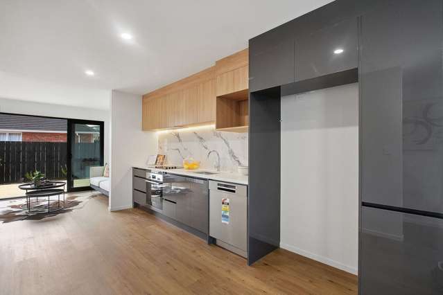 8C Daniel Avenue Mangere East_3
