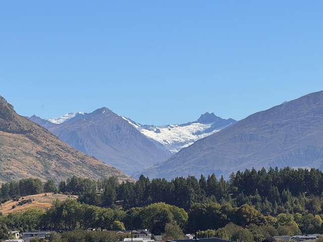 101 West Meadows Drive Wanaka_2