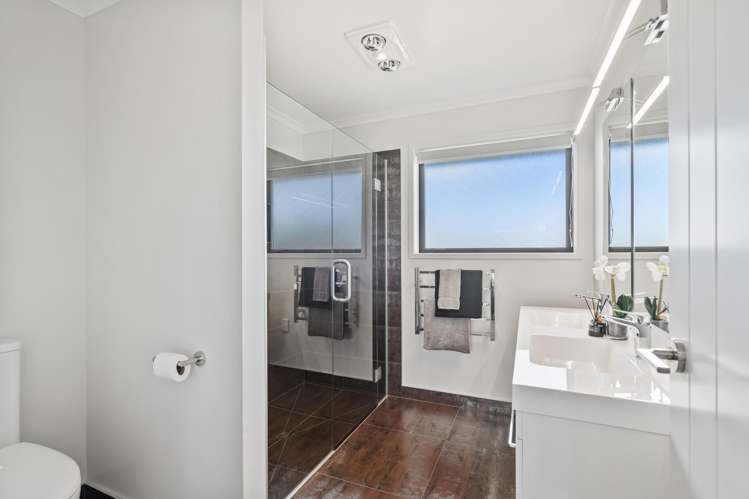 81 Stace Hopper Drive One Tree Point_7