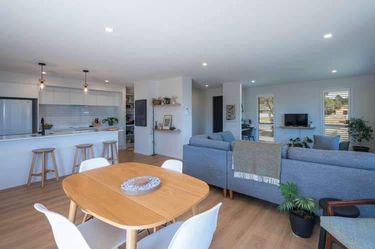 45 Hart Road Richmond_8