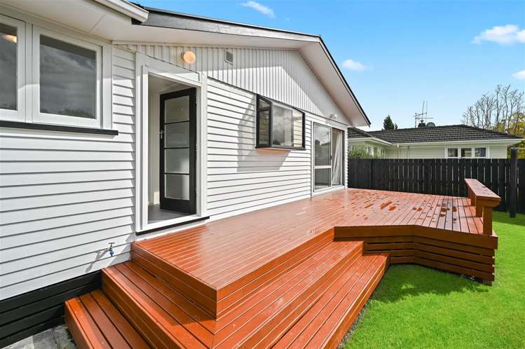 5 Sutton Crescent Hillcrest_18