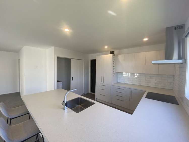 907 Oliphant Road 10495_4