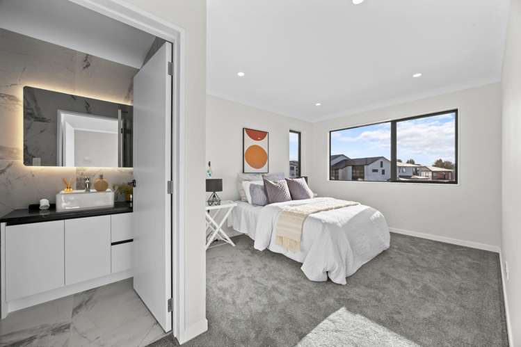 17 Bremner Ridge Street Flat Bush_27