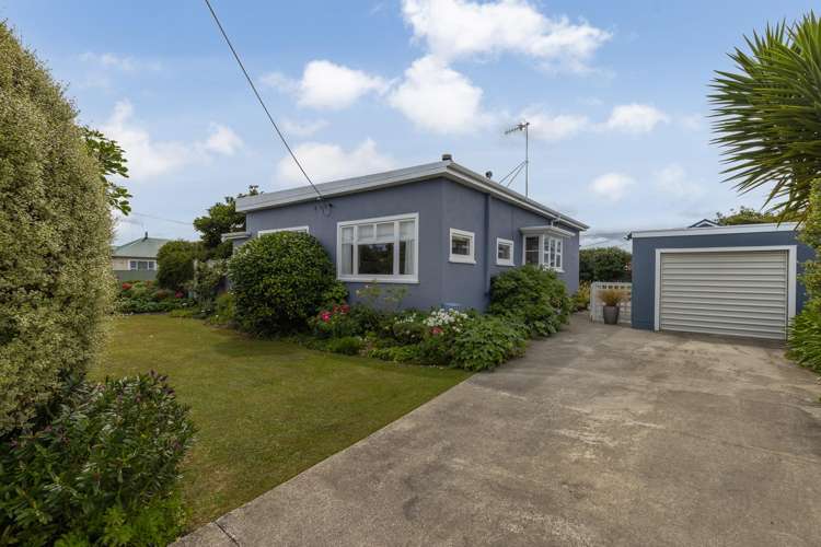 24 Queenwood Road Levin_0