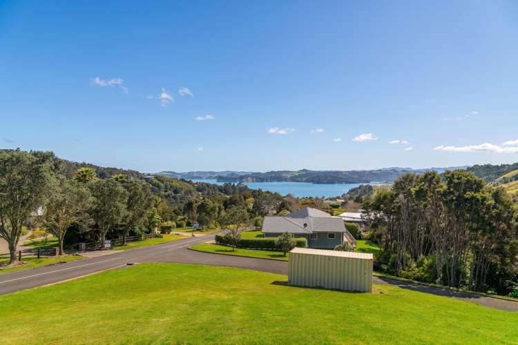 75 Tarapatiki Drive_0