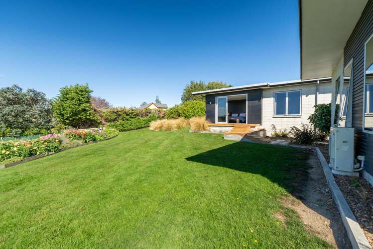 23-25 Black Road Otatara_45