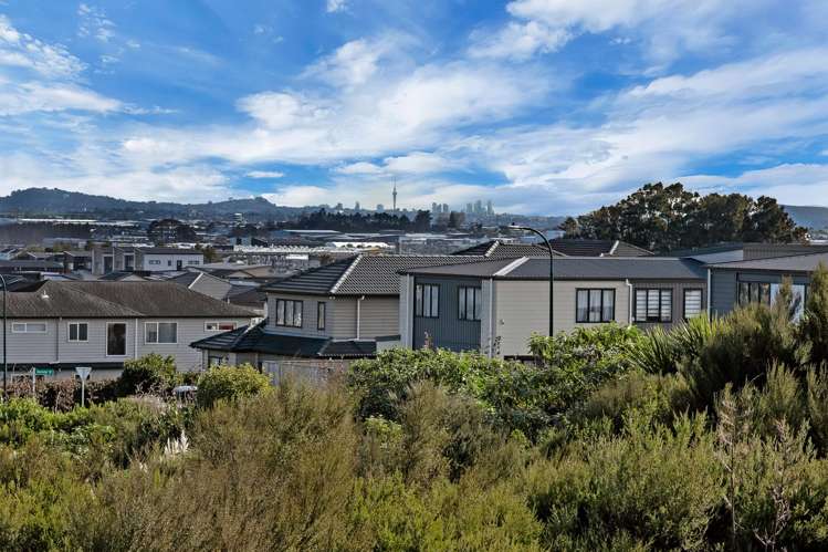 32 Matahae Drive Flat Bush_30
