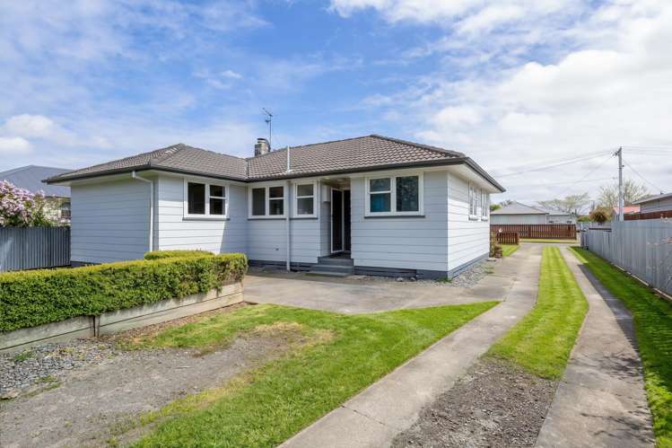 33 Stuart Crescent Masterton_19
