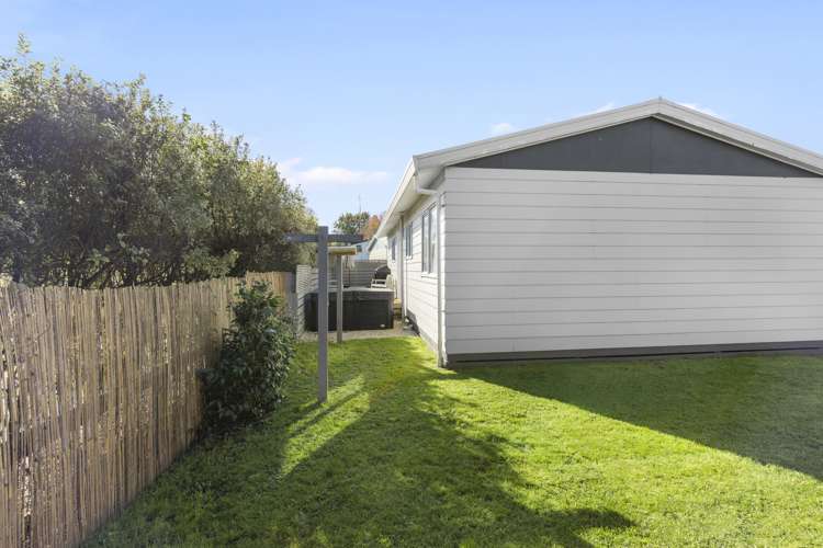 11a Dallas Place Leamington_21