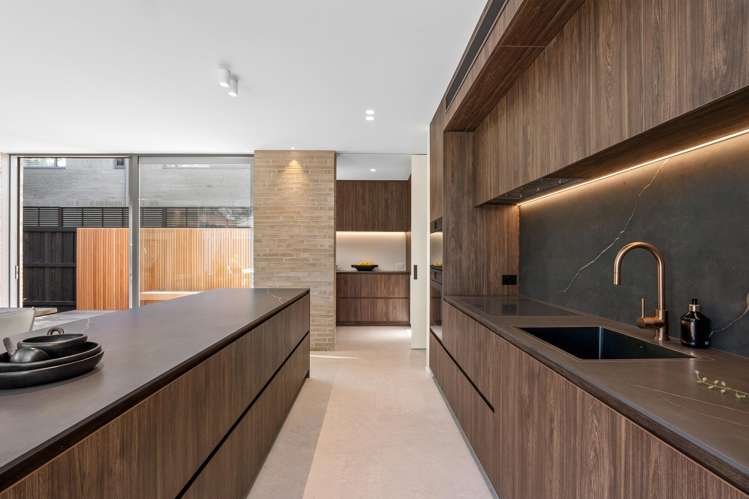 2/88B Hinau Street Fendalton_12