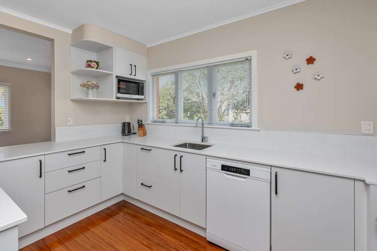 4 Summit Lane Te Kamo_8