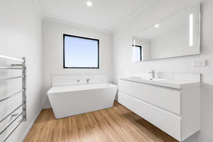 29 Irvines Track Halswell_17