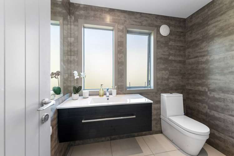 4b Waiatarua Road Remuera_19