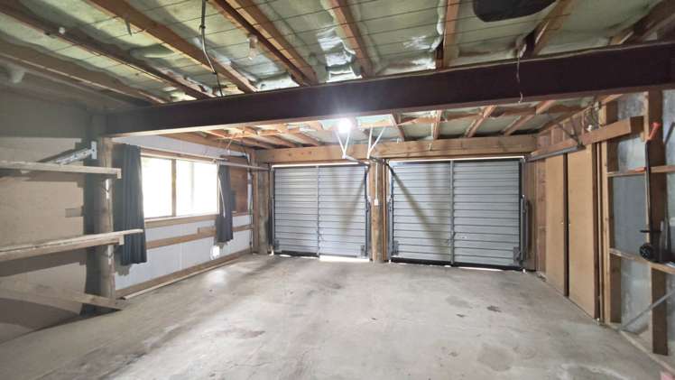 Topliss Drive Northcross_19