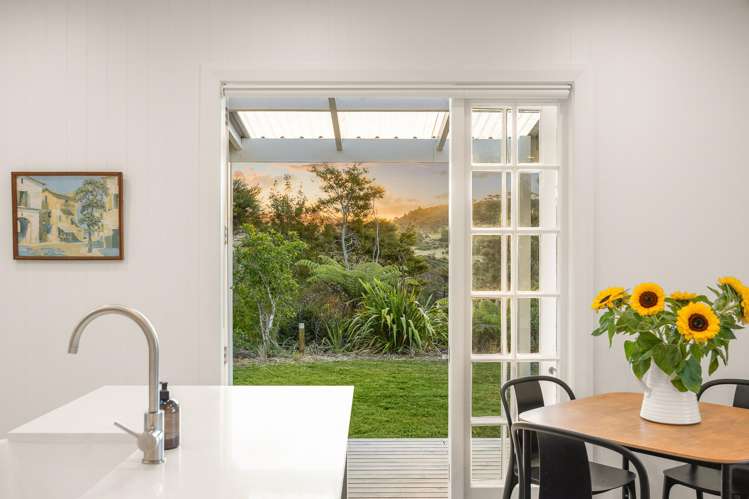 1223 Old North Road Waimauku_13
