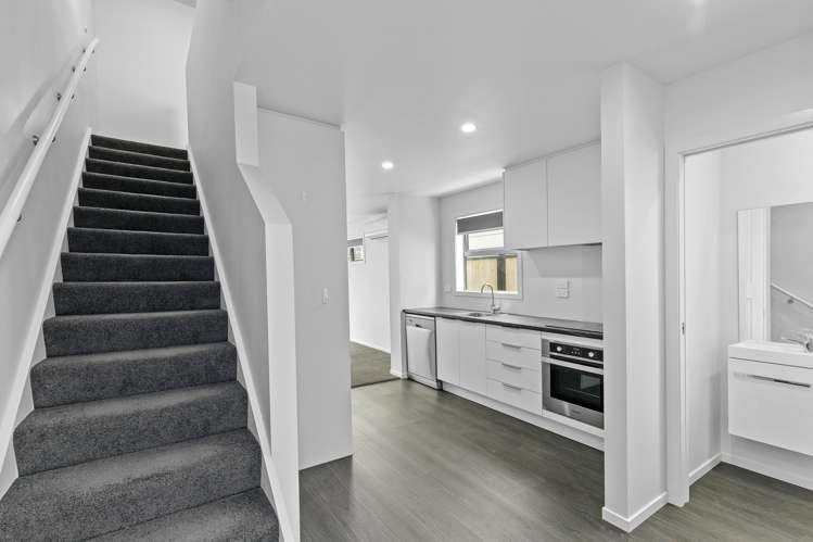 45 McGrath Way Taita_6