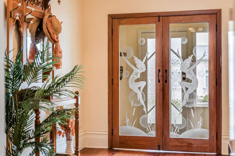 256 Adelaide Road Newtown_16