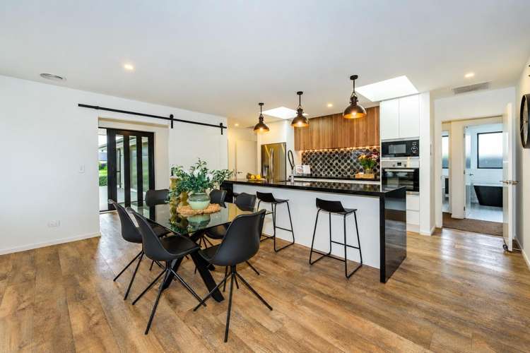 34 Halpin Drive Lincoln_13