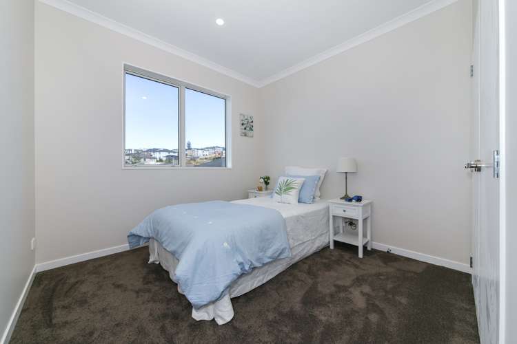 1c Vino Cina Heights Ranui_23