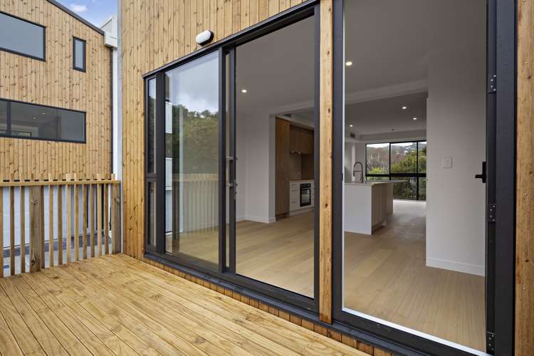 5/6 Makara Road Karori_4