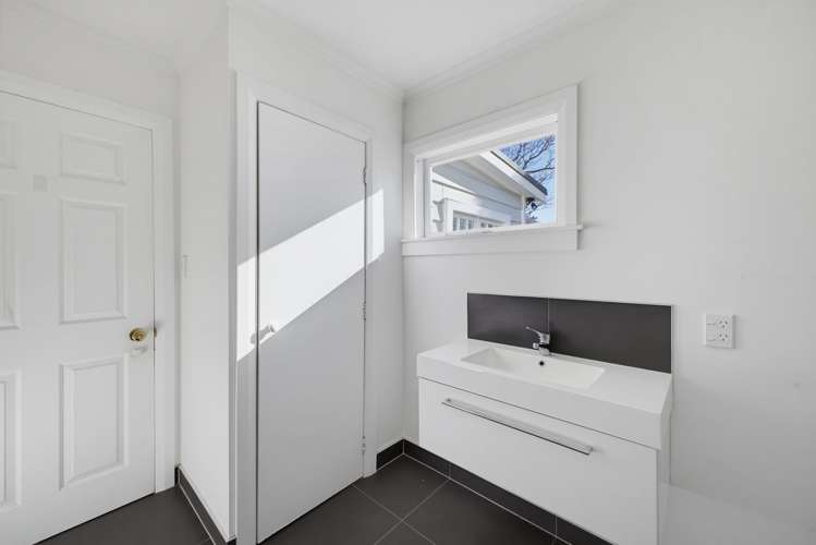 131 Lemon Street New Plymouth_14