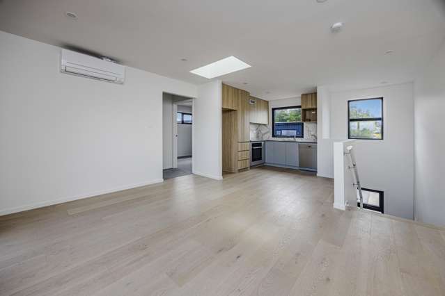 14 Kaaramuramu Lane Mangere Bridge_3