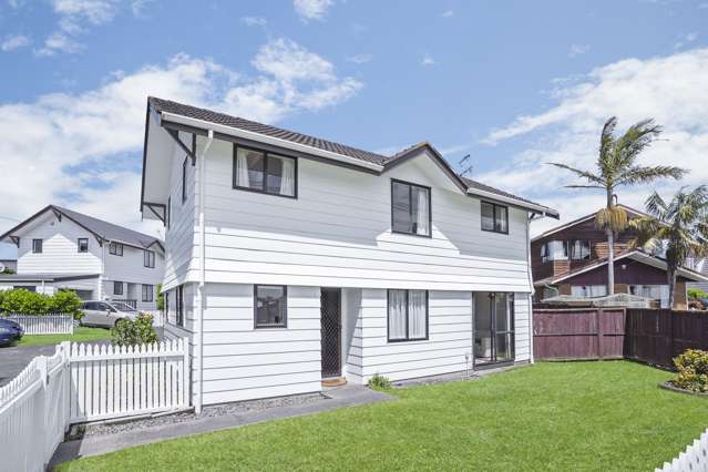 2/157 Chivalry Road Glenfield_3