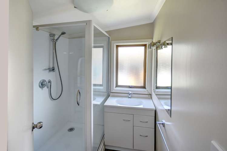 92 Main South Road Green Island_9