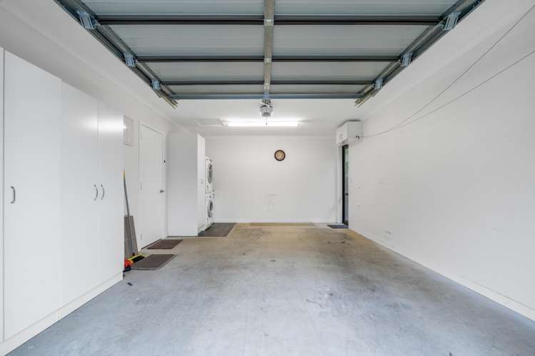 6 Guthrie Lane Avenal_13