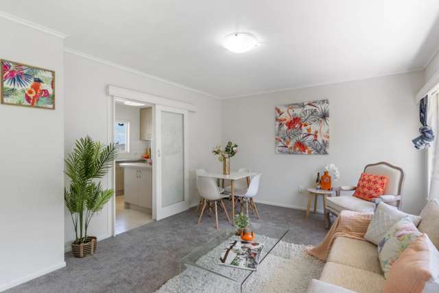 2/45 Merani Street Narrow Neck_4