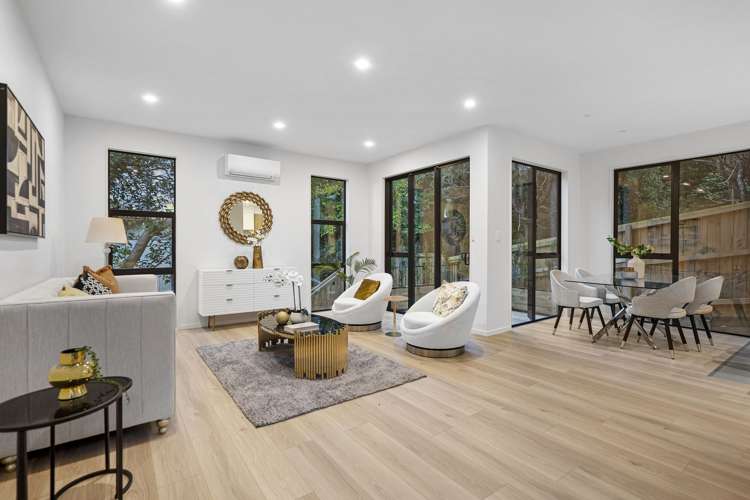 296 East Coast Road Forrest Hill_3