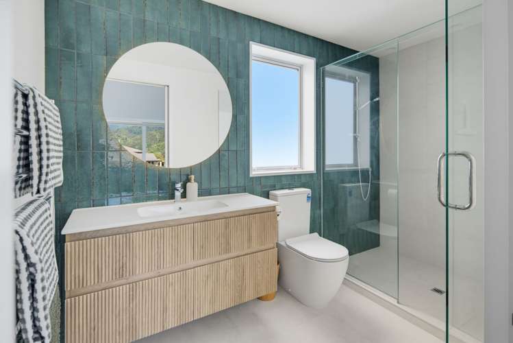 17 Harbour View Heights Picton_21