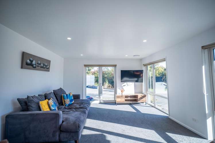 48 Constitution Avenue Milton_9