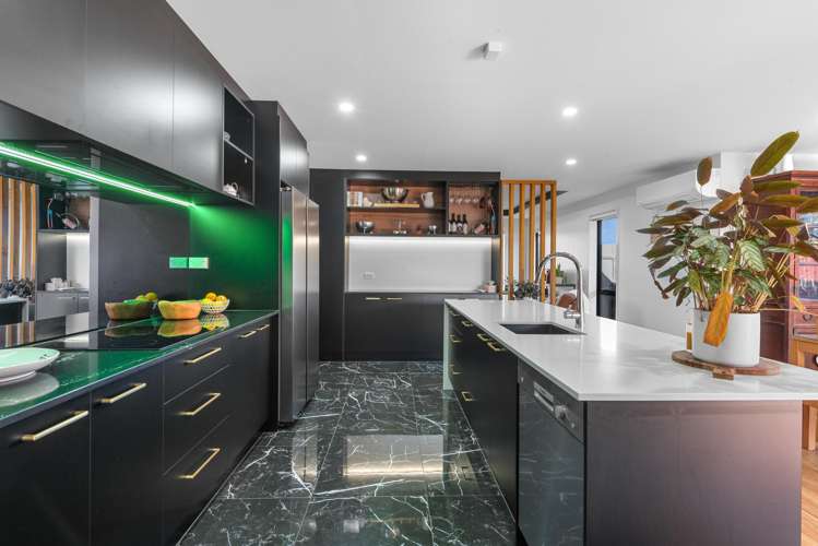12 Orchiston Way_0