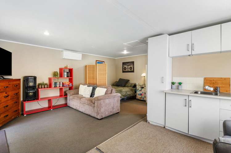34a Lauderdale Road Birkdale_9