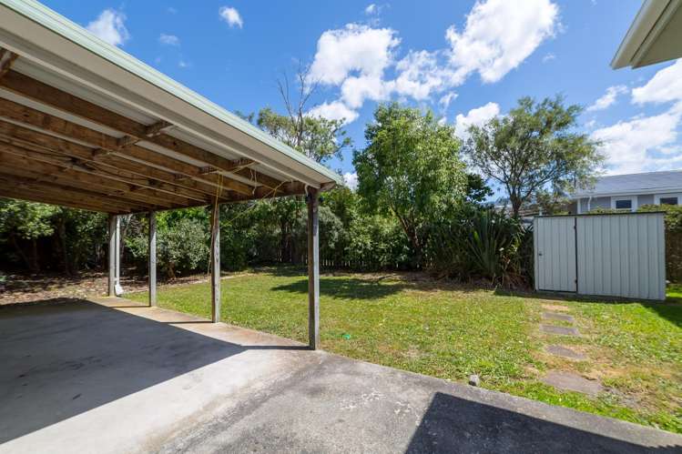 20 William Benton Street Featherston_21