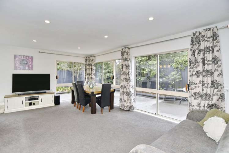 9 Tangmere Place Burwood_9