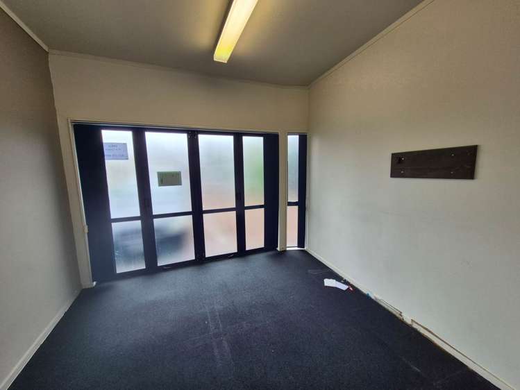 Unit 3/2 Edwin Street Mt Eden_5