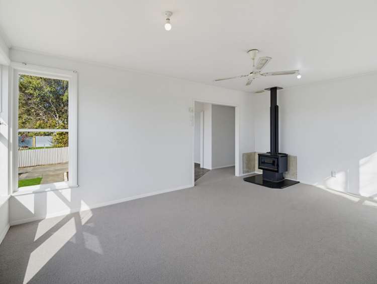 18 Wyatt Cres Onekawa_7