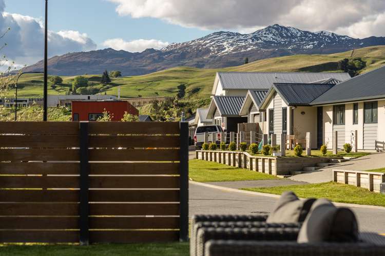 26 Violet Way Lower Shotover_18