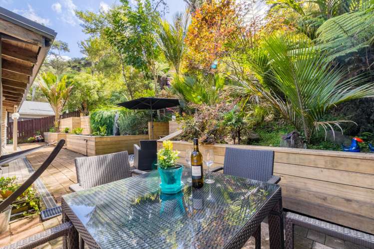 33 Warner Park Avenue Laingholm_16