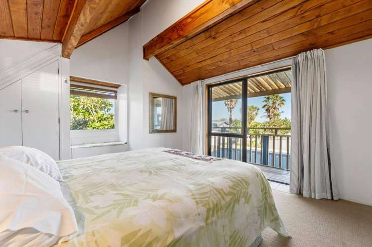 988 Papamoa Beach Road Papamoa Beach_24