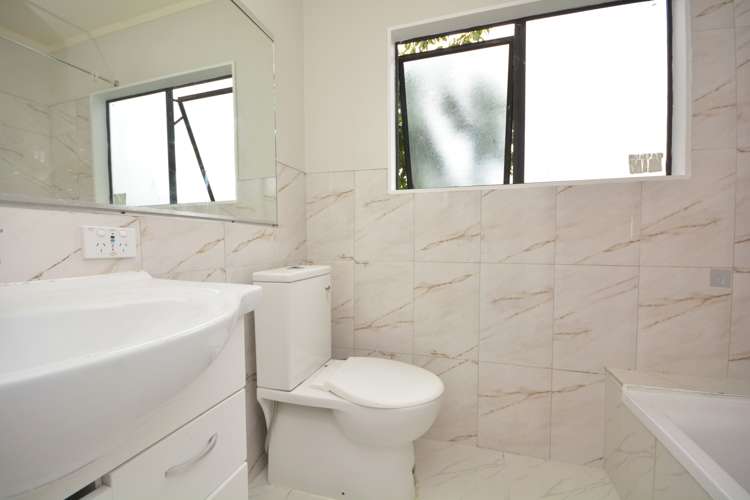 2/37 Great South Road Manurewa_12