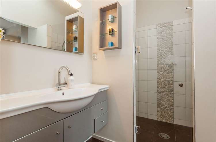 2/5 Whareora Terrace Cashmere_11