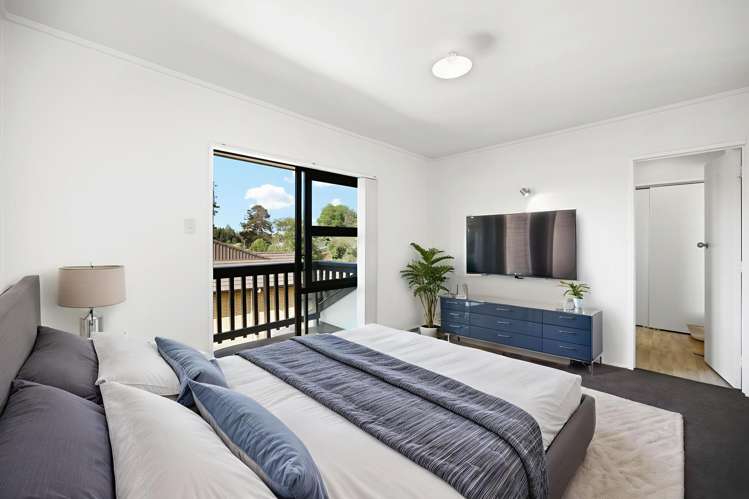 83 Gilbass Avenue Hamilton Lake_6