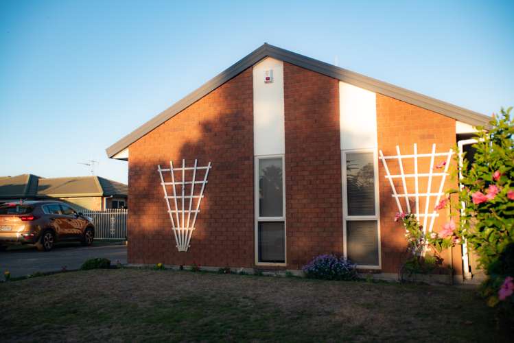 37 Luculia Drive Mount Maunganui_2