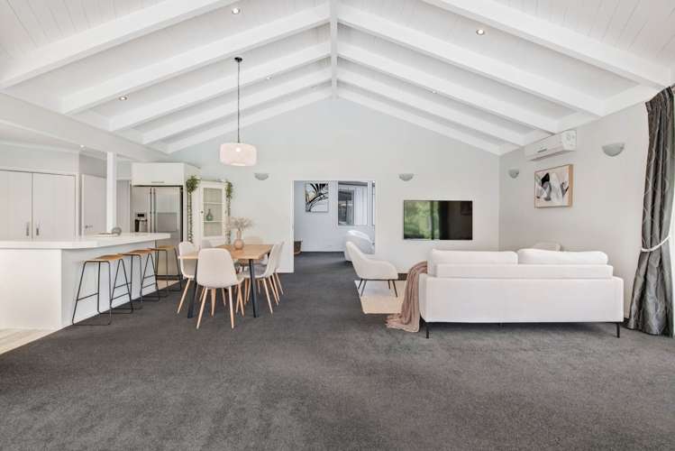 16 Frost Road Silverdale_11