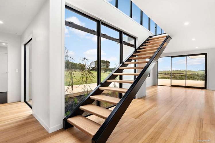 160 Batty Road Kingseat_9