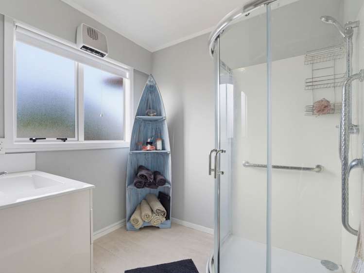 201 Chartwell Avenue Whangamata_23